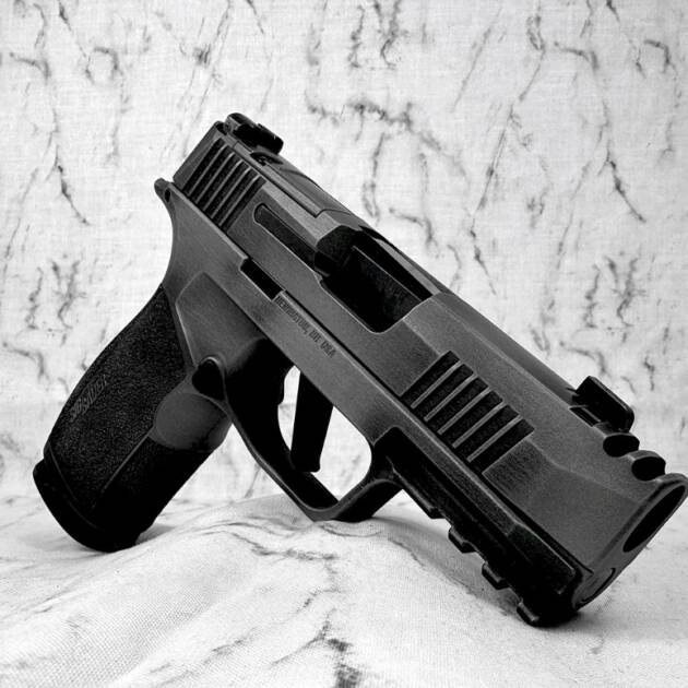 SIG SAUER P365 XMACRO Comp 9mm 3.1" BBL (2)17RD Distressed Gun Metal