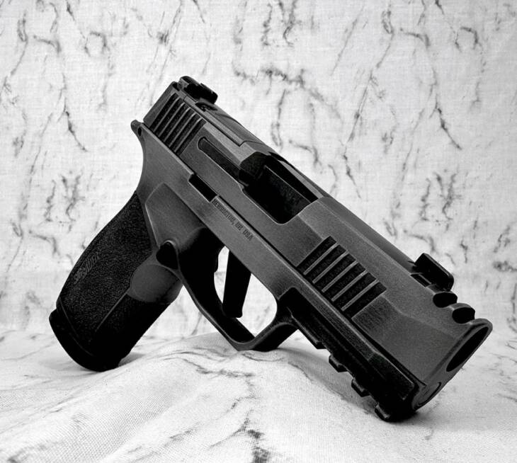 SIG SAUER P365 XMACRO Comp 9mm 3.1" BBL (2)17RD Distressed Gun Metal